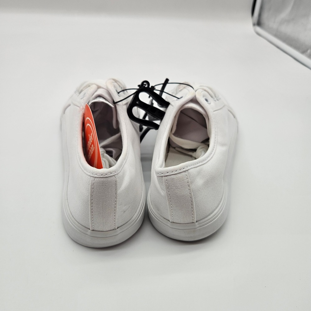 Wonder Nation Kids White Canvas Lace Up Memory Foam Sneakers Size 6 - Picture 3 of 8